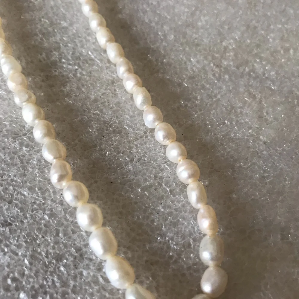 Elegant water fresh Pearl Necklace - Picture 2 of 4